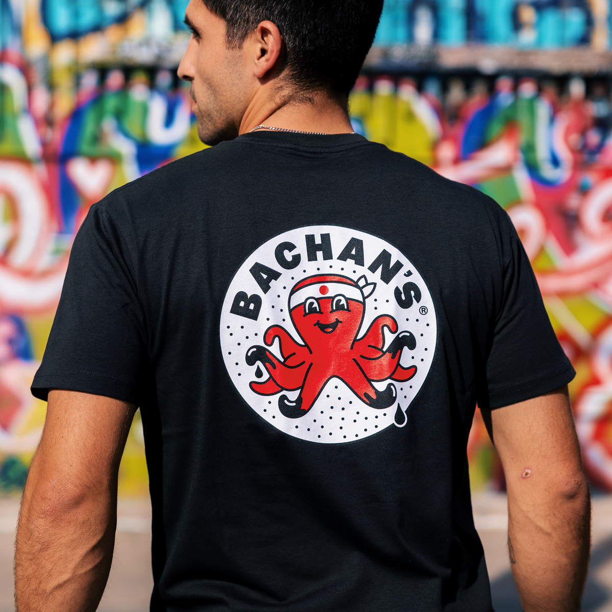 Logo Tee H8